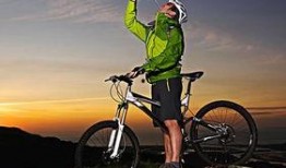 骑行户外视频爆料,揭秘热门视频背后的精彩瞬间